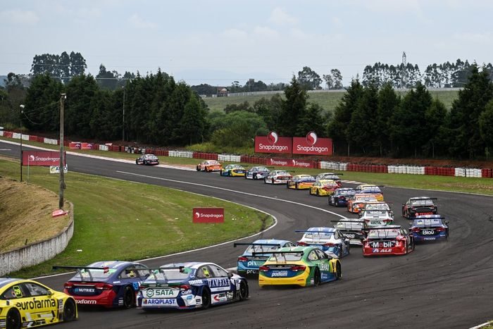 largada-da-stock-car-em-taruma-1-9949945